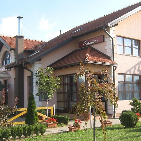 Pansion Kamin Bed & Breakfast Lukavica Exterior photo