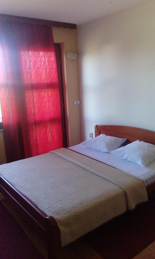 Pansion Kamin Bed & Breakfast Lukavica Exterior photo